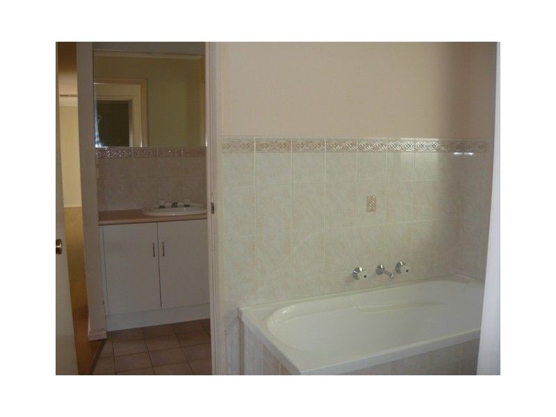 1 PARK LANE, Flagstaff Hill SA 5159