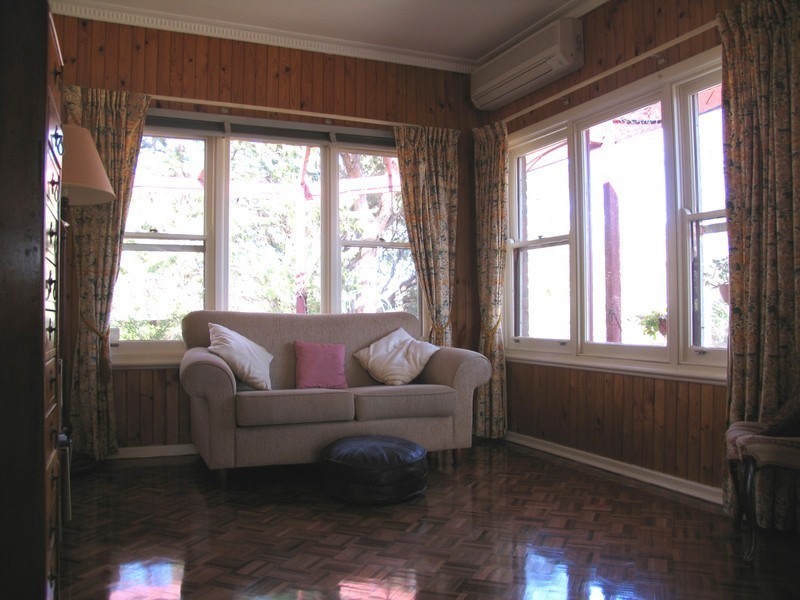 36 Burnell Drive, Belair SA 5052