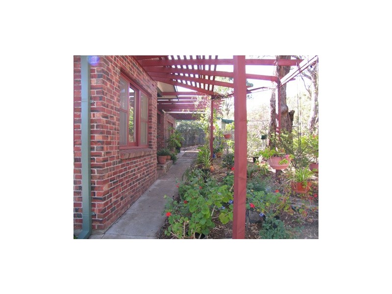 36 Burnell Drive, Belair SA 5052