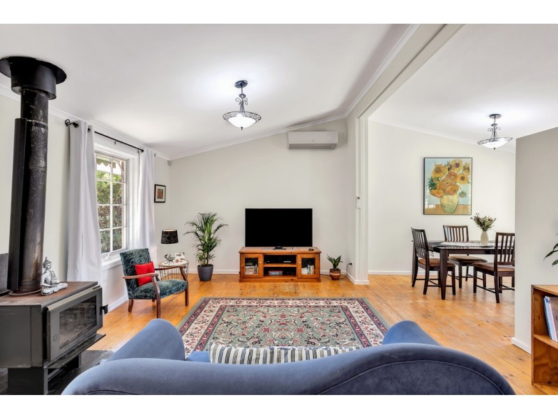 21 LYLE STREET, Happy Valley SA 5159