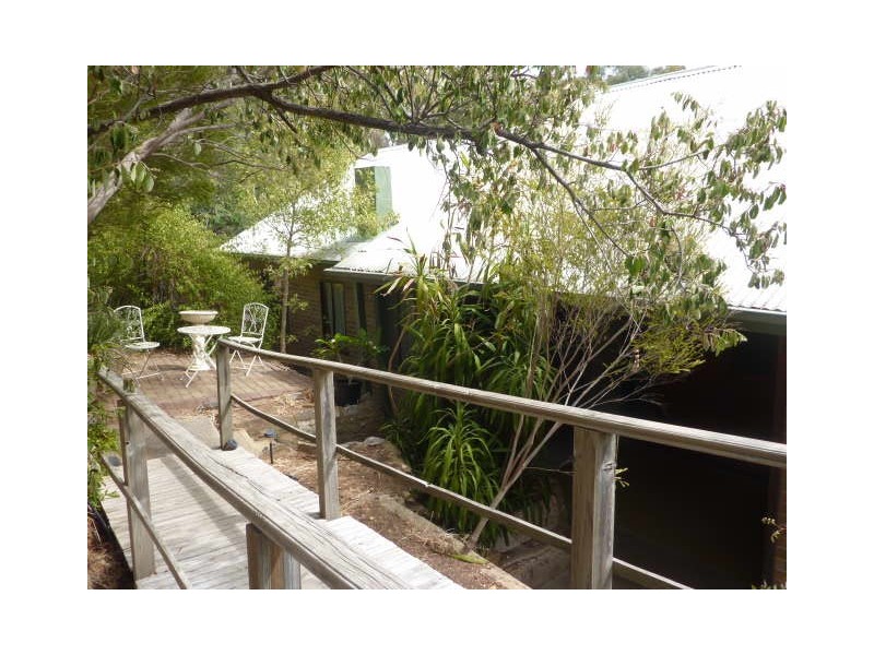 13 EURILPA STREET, Eden Hills SA 5050