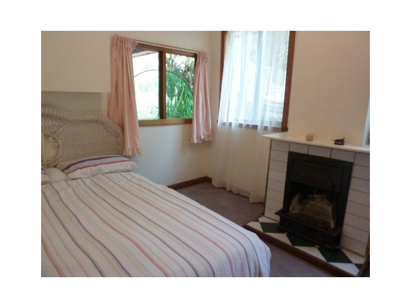 13 EURILPA STREET, Eden Hills SA 5050