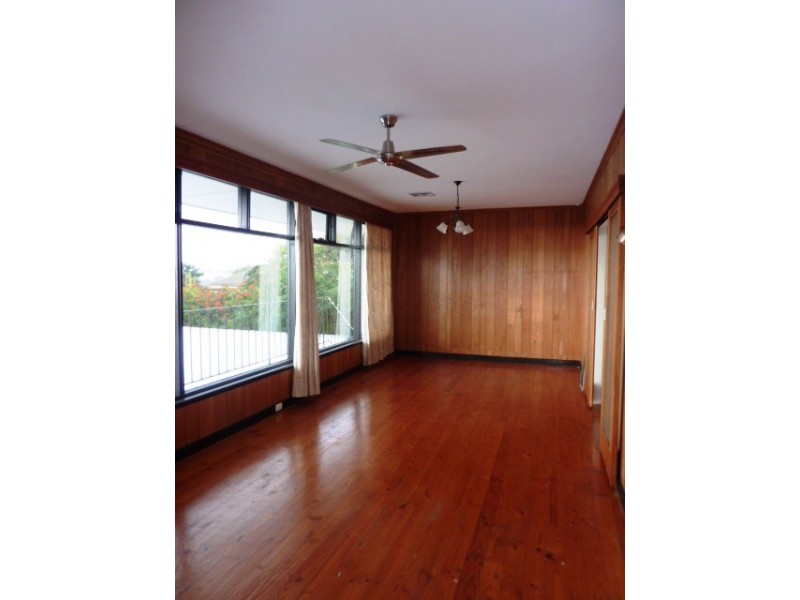 1 West Way, Darlington SA 5047