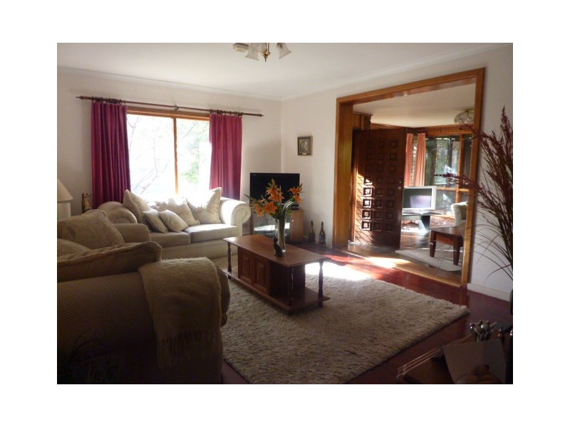 12 Woodburn Avenue, Hawthorndene SA 5051