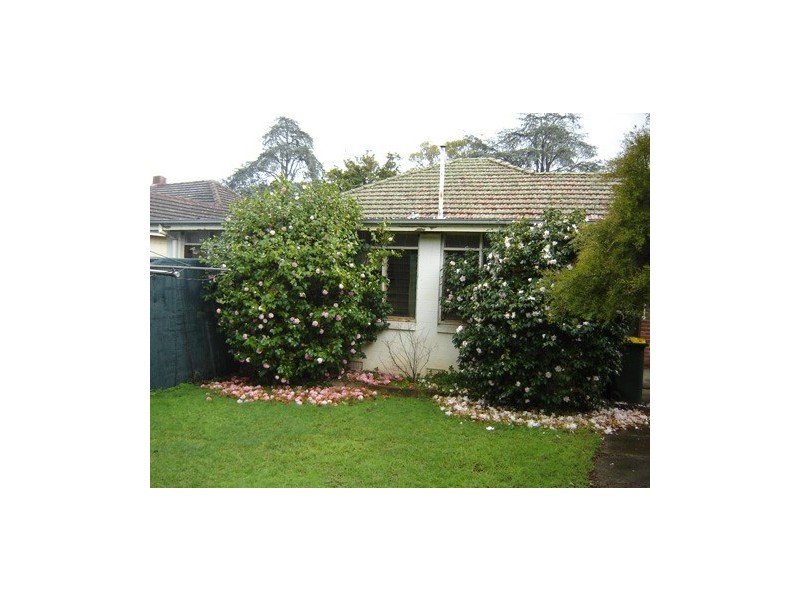 27 WATTLEBURY ROAD, Lower Mitcham SA 5062