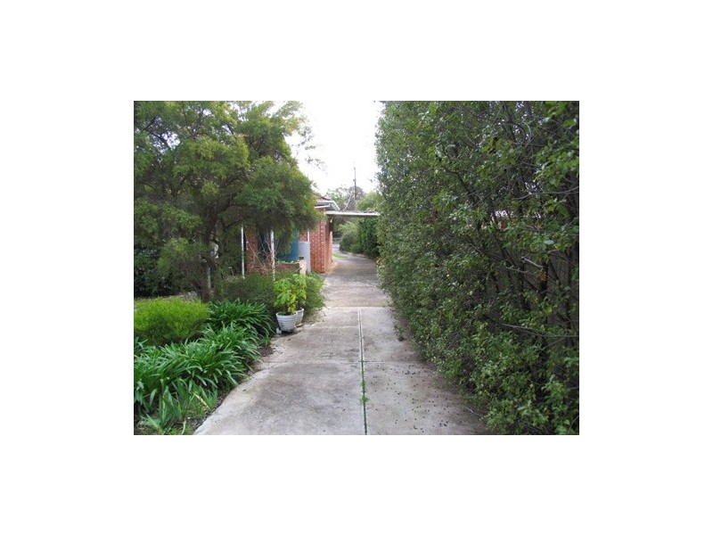 27 WATTLEBURY ROAD, Lower Mitcham SA 5062