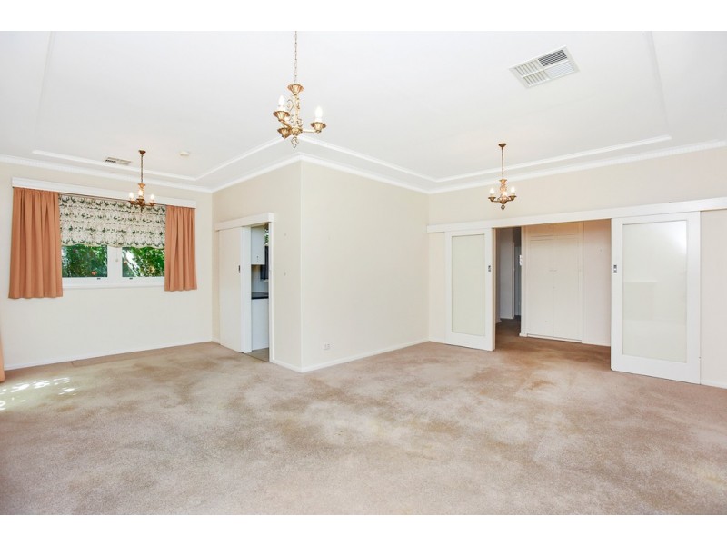 10 Alison Avenue, Marion SA 5043