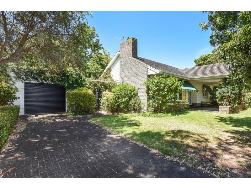 10 Alison Avenue, Marion SA 5043