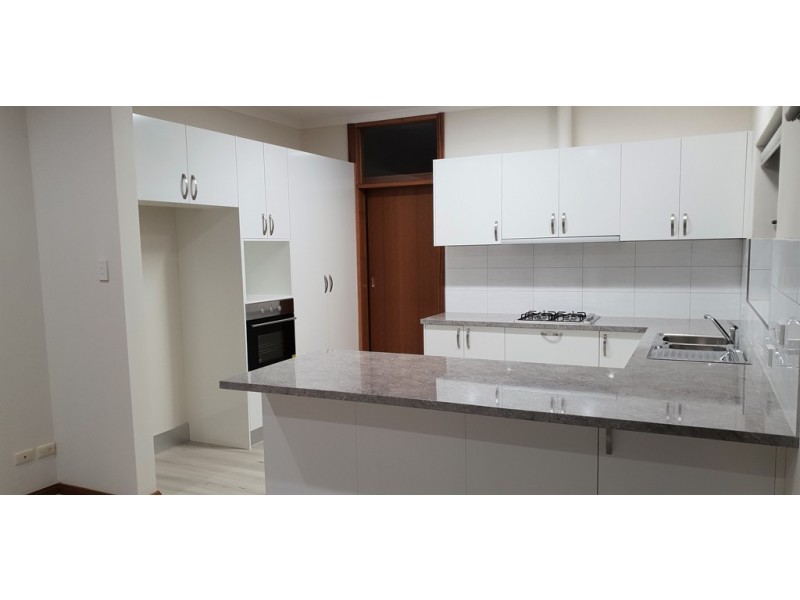 25 Pine Drv, Aberfoyle Park SA 5159