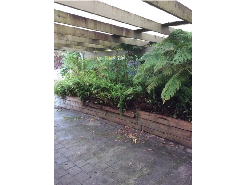 25 Pine Drv, Aberfoyle Park SA 5159