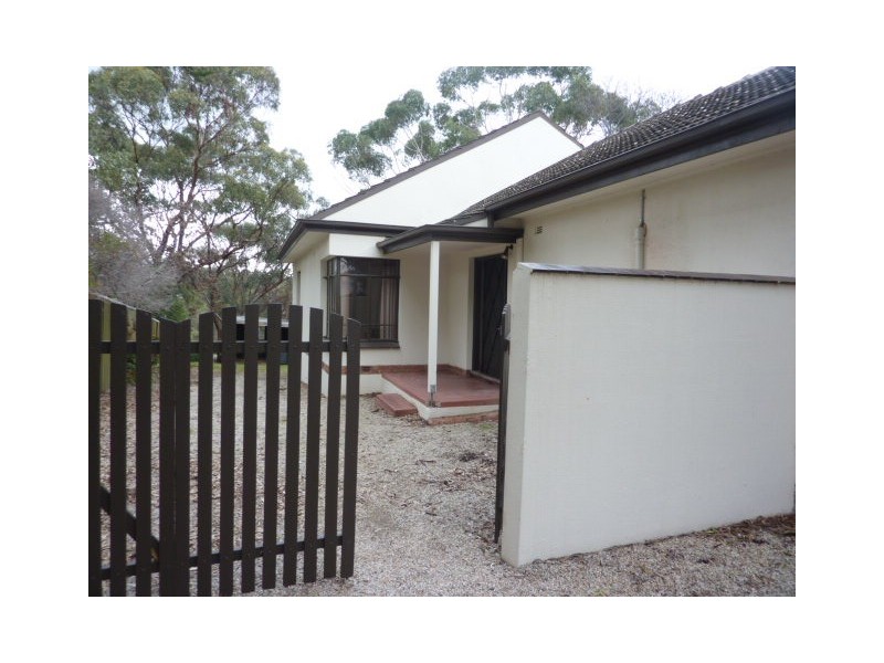 9 Euro Avenue, Eden Hills SA 5050