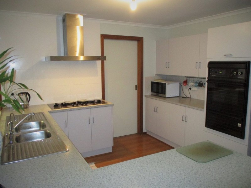 12 Coachwood Drive, Aberfoyle Park SA 5159