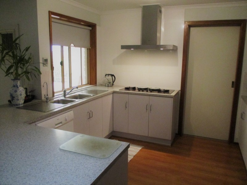 12 Coachwood Drive, Aberfoyle Park SA 5159