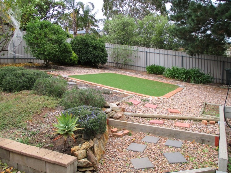 12 Coachwood Drive, Aberfoyle Park SA 5159