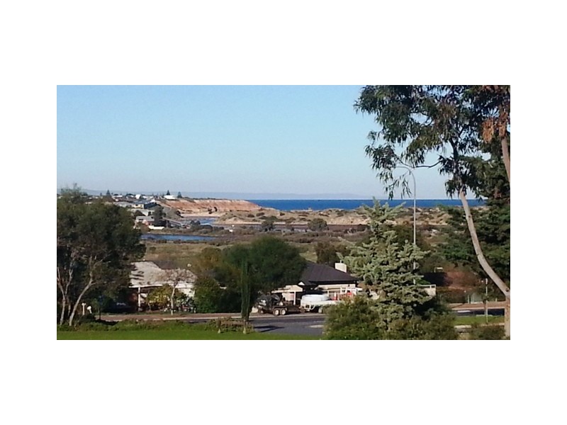 16 Irvine Street, Port Noarlunga SA 5167