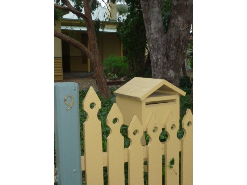 9  Elliott Avenue, Belair SA 5052