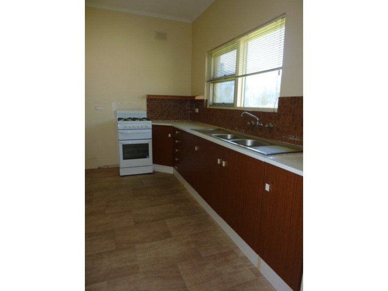 23 Andrew Ave, Marion SA 5043