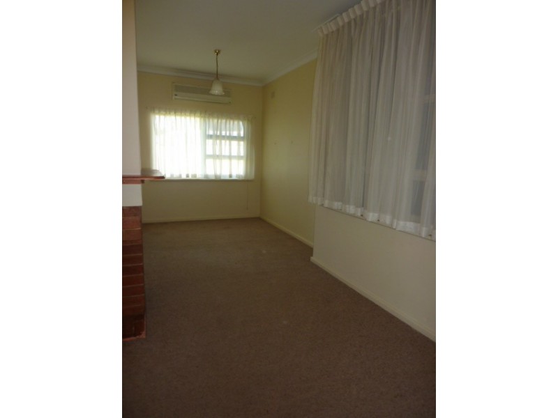 23 Andrew Ave, Marion SA 5043