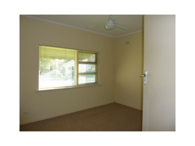 23 Andrew Ave, Marion SA 5043