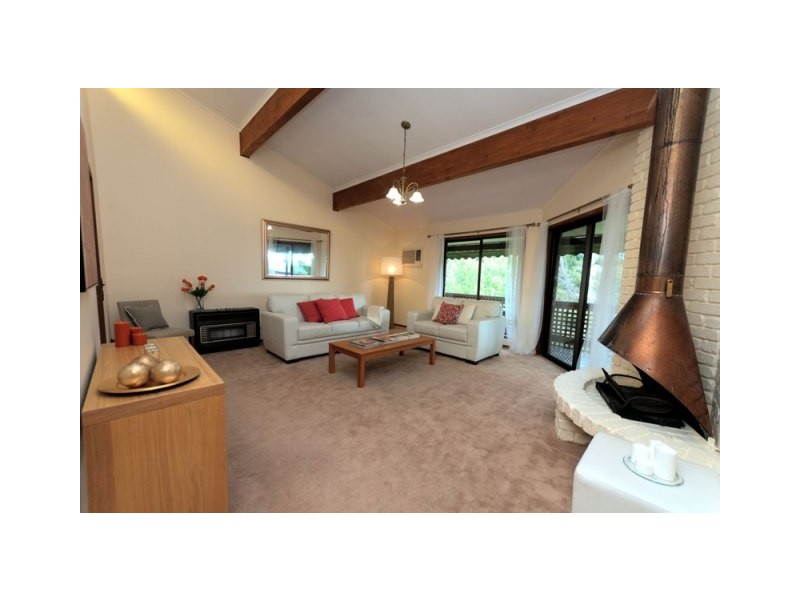 12 Salvador Street, Flagstaff Hill SA 5159