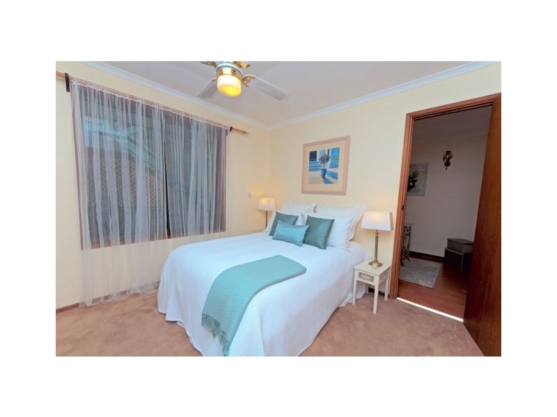 12 Salvador Street, Flagstaff Hill SA 5159