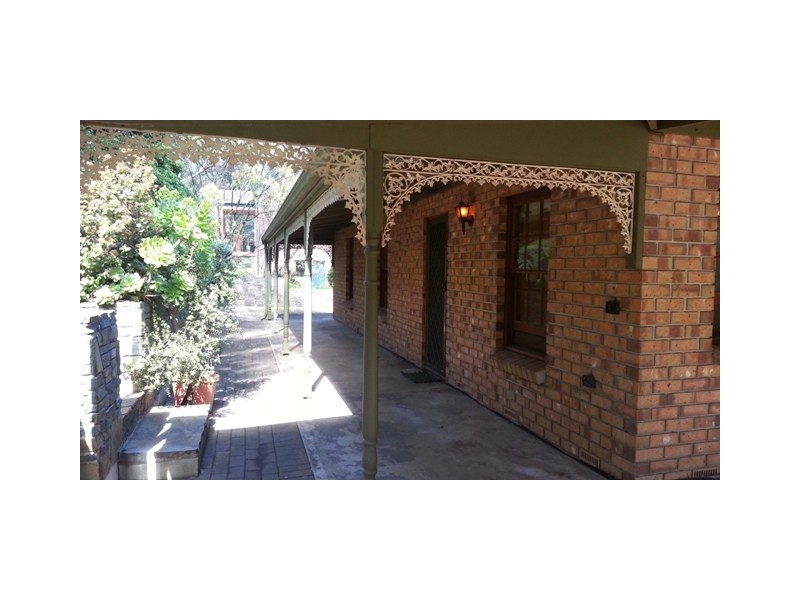 16 Deane Avenue, Belair SA 5052