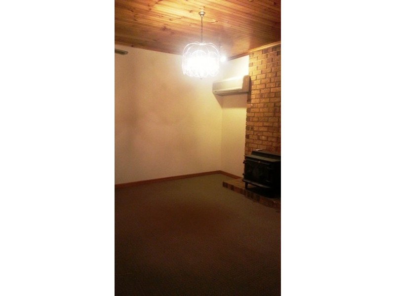 16 Deane Avenue, Belair SA 5052