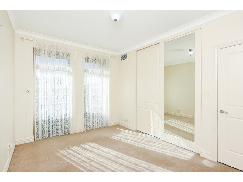 8 Warriparinga Ave, Craigburn Farm SA 5051