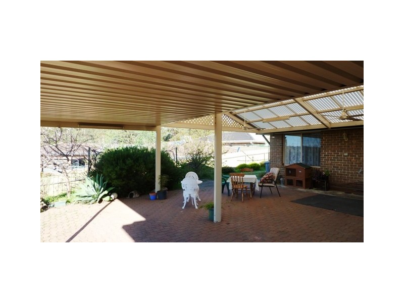17 Greenfield Rise, Aberfoyle Park SA 5159