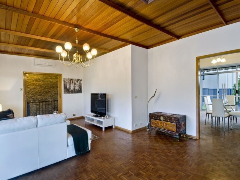 10 Barina Crescent, Mitcham SA 5062