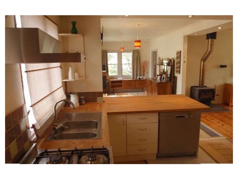 6 View Road, Blackwood SA 5051