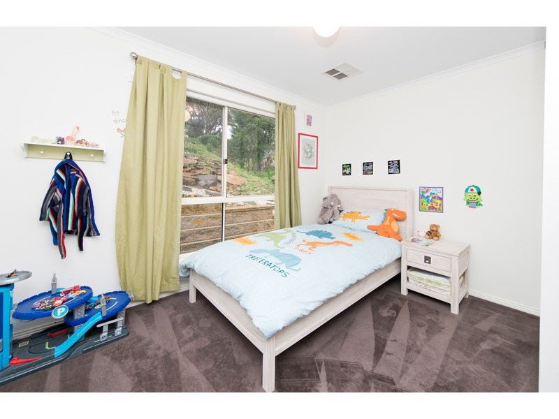 10 McNamara  Road, Coromandel Valley SA 5051