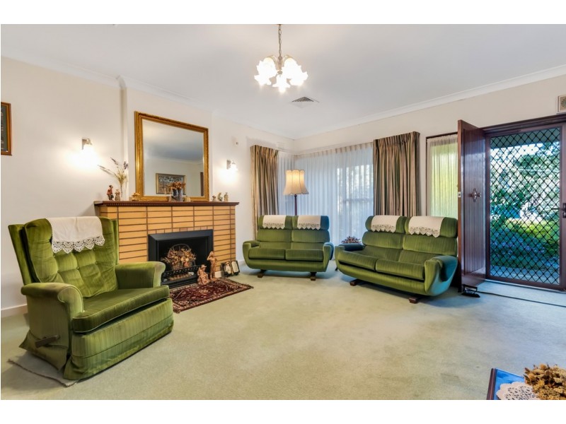 36 Meadow Avenue, Hawthorndene SA 5051