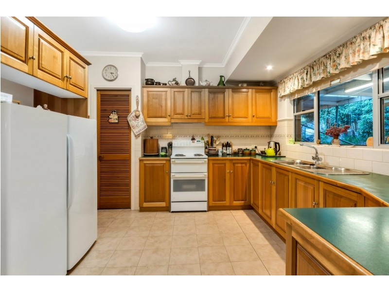 36 Meadow Avenue, Hawthorndene SA 5051