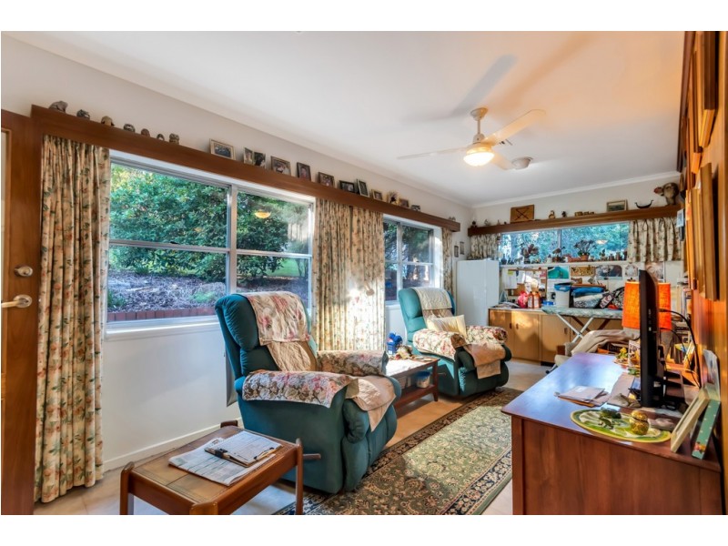 36 Meadow Avenue, Hawthorndene SA 5051