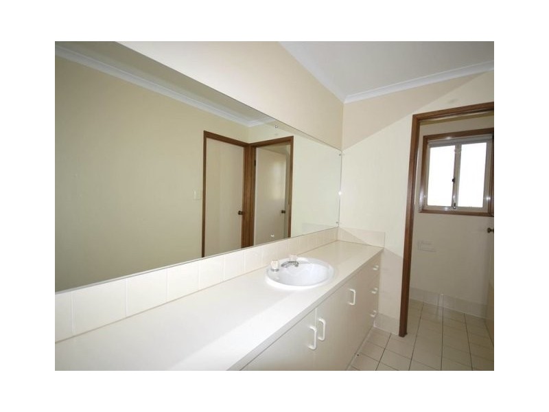 12 Wooding Ave, Woodcroft SA 5162