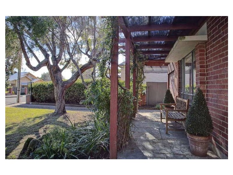 14 Arnold Street, Kingswood SA 5062