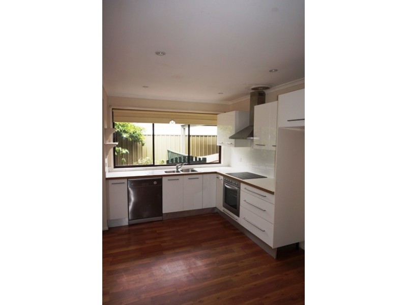 13 Southbound Avenue, Aberfoyle Park SA 5159