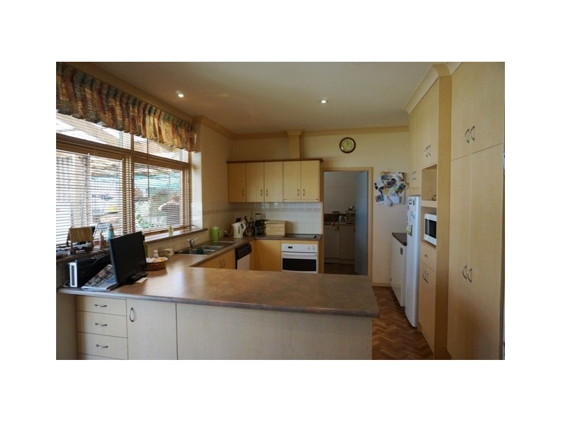 76 Hawthorndene Drive, Hawthorndene SA 5051