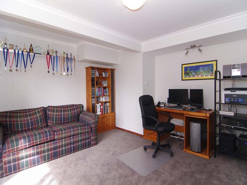 14 Lind Avenue, Belair SA 5052