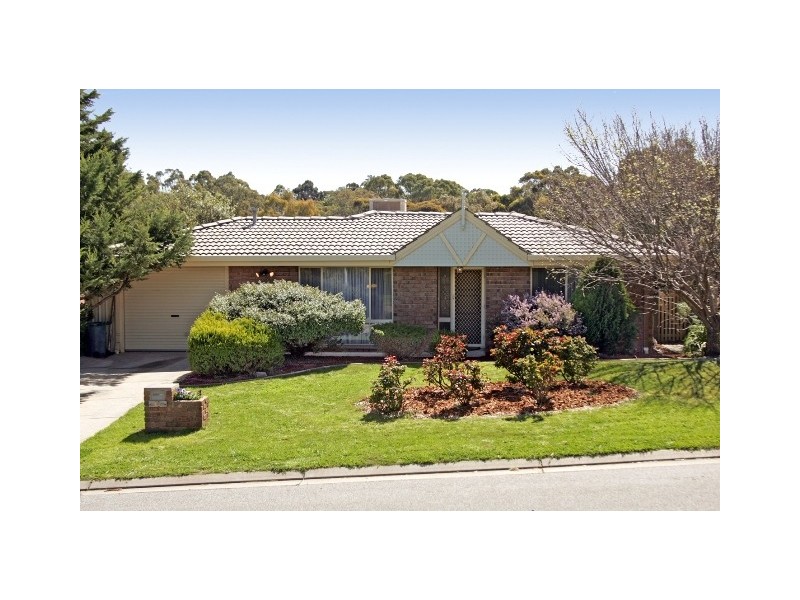 15 Abberton Street, Flagstaff Hill SA 5159