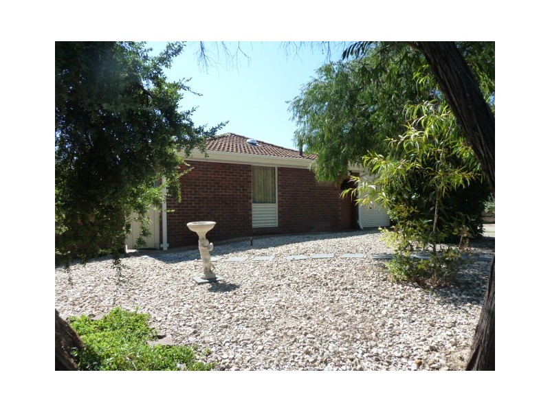 42 Columbia Crescent, Hallett Cove SA 5158