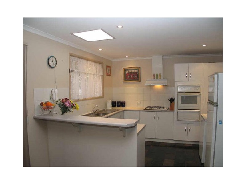 9  LENNON LODGE LANE, Coromandel Valley SA 5051