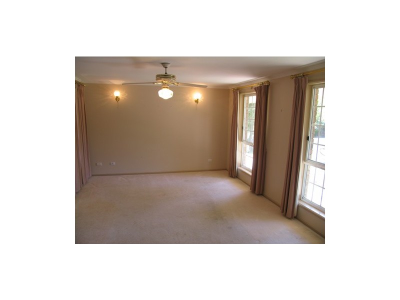 9  LENNON LODGE LANE, Coromandel Valley SA 5051