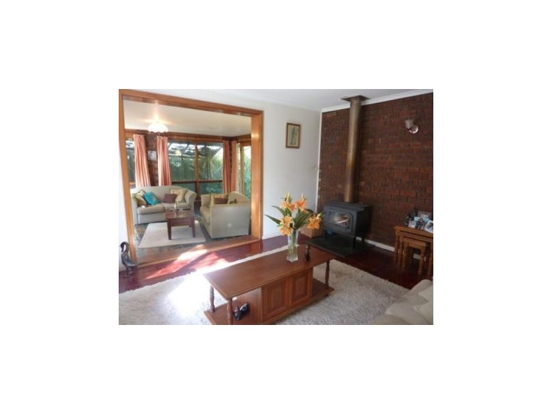 12 Woodburn Avenue, Hawthorndene SA 5051