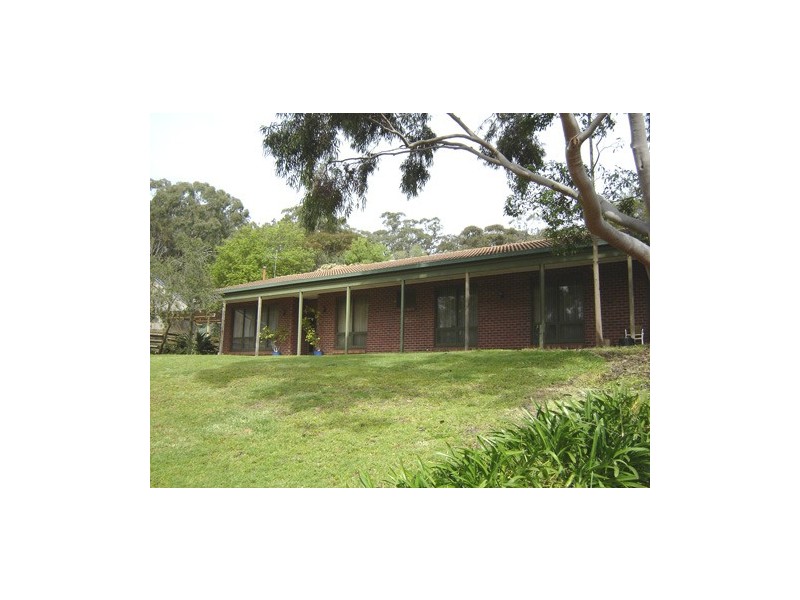 6 SANDOW CRESCENT, Coromandel Valley SA 5051