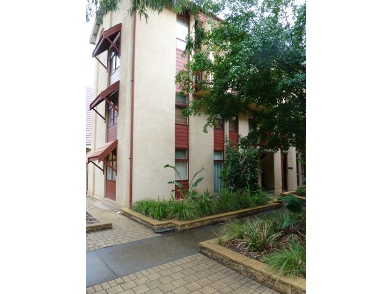 11/23 Moseley Street, Glenelg SA 5045