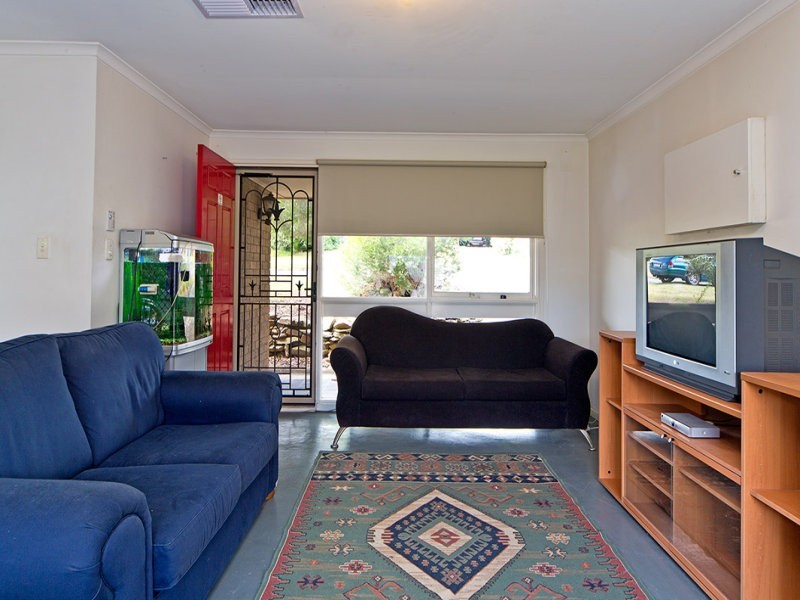 32 Easton Road, Happy Valley SA 5159