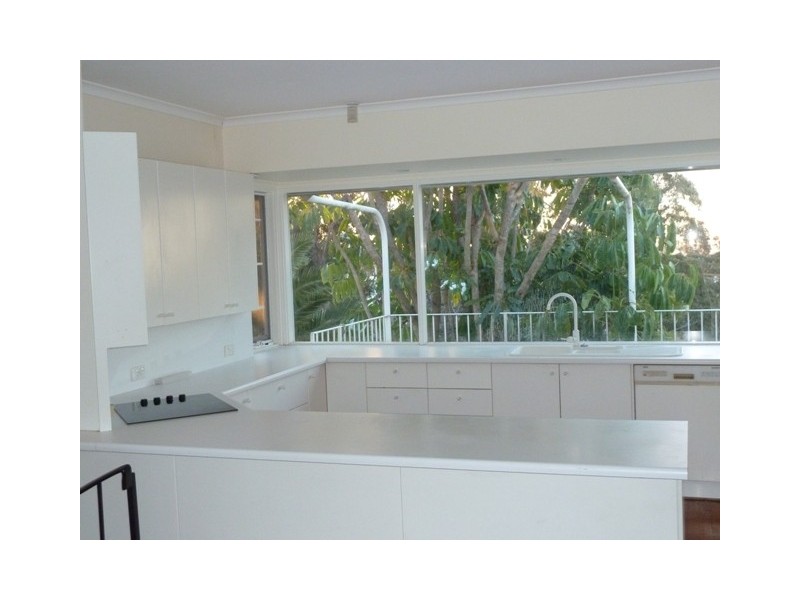 32 Ridgehaven Drive, Bellevue Heights SA 5050