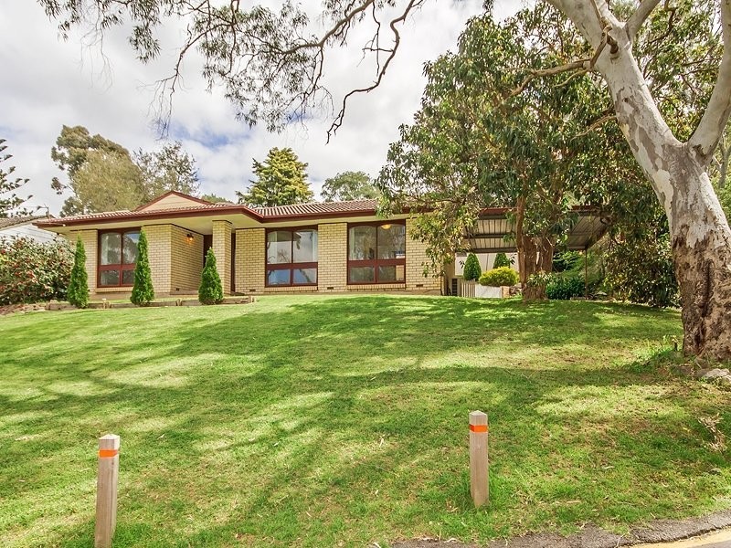 2 Somerset Road, Coromandel Valley SA 5051
